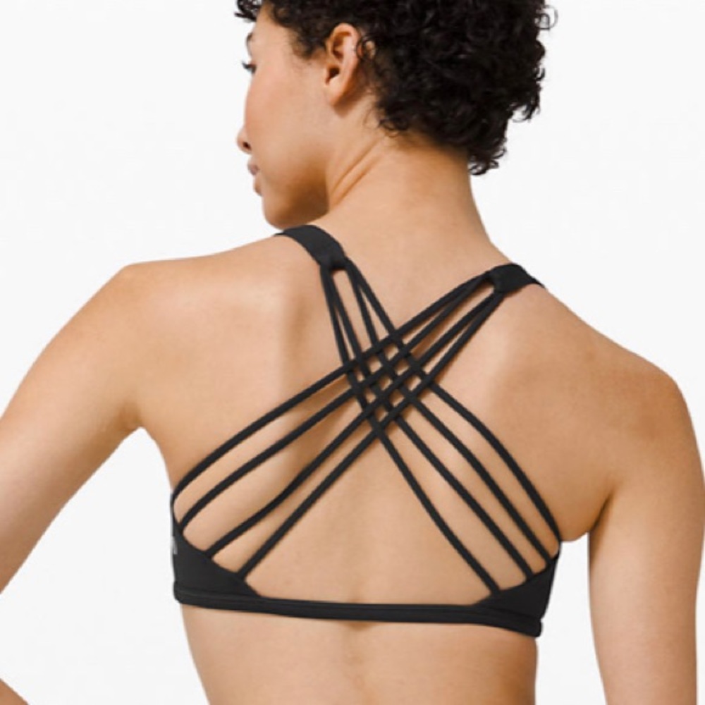Lululemon sports bra (Free to be bra wild)